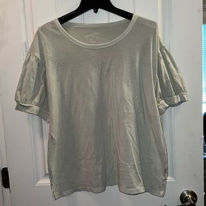 Universal thread light green blouse. No holes or stains